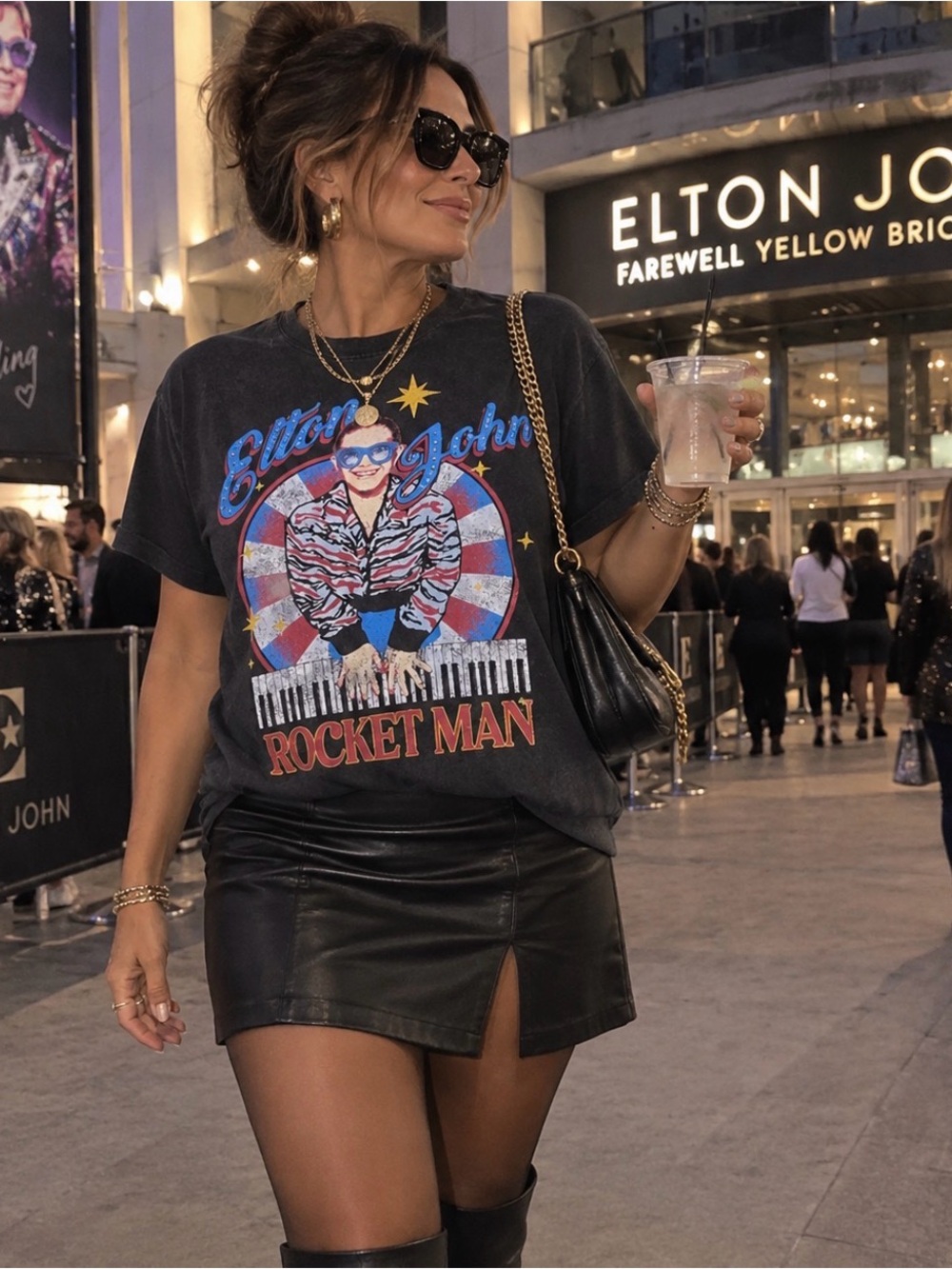 NWT Elton John Rocket Man Graphic Tee Black Washed Rhinestone Band T-Shirt